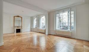 Location Appartement Paris 16ème