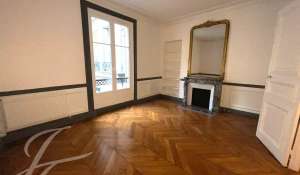 Location Appartement Paris 8ème