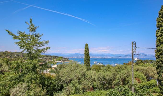 Location saisonnière Villa Antibes